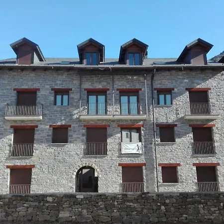 Gabieto アパート ブロト