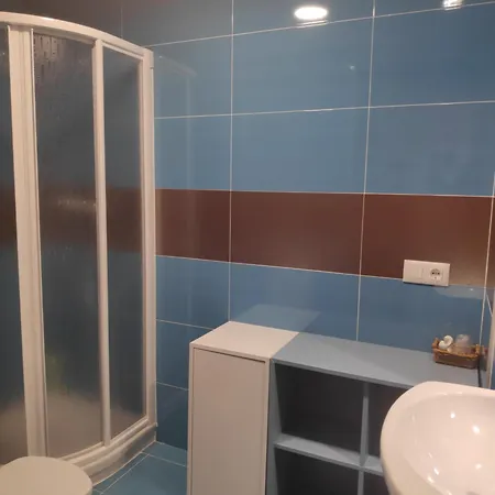 Gabieto アパート ブロト